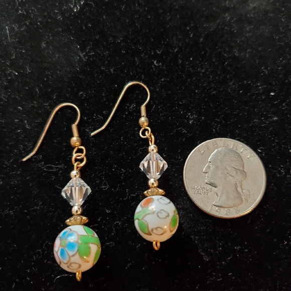 Handmade beautiful Earrings - Picture 1 of 8